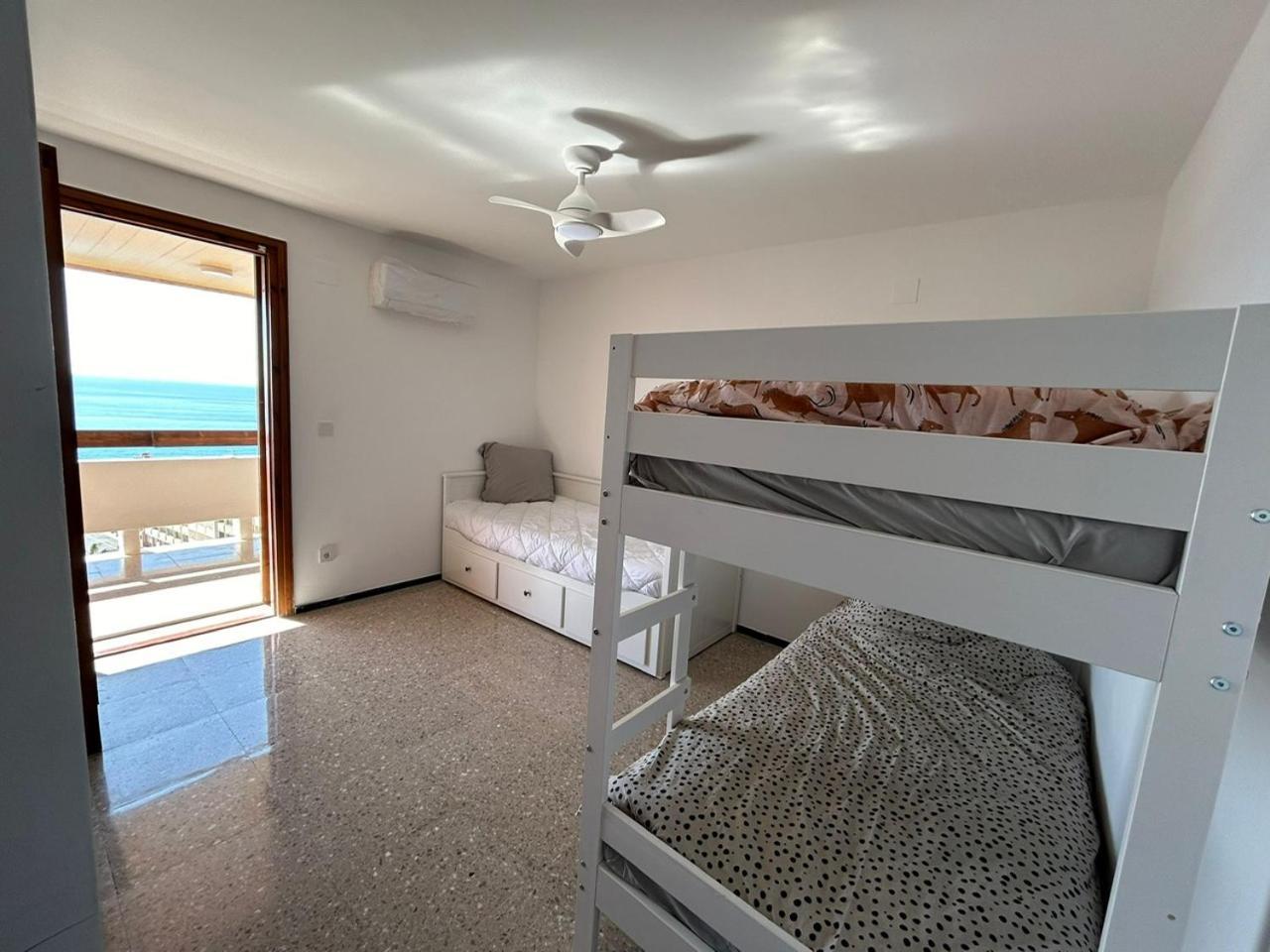 Apartment La Casa De Adela - Cala Lanuza